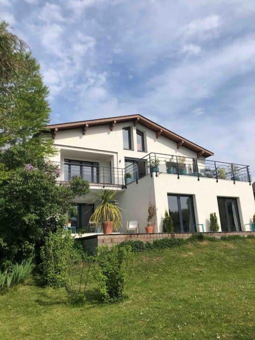 Maison De Vacances 220M2 Vue Lac Et Chateau Menthon-Saint-Bernard Luaran gambar