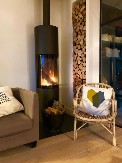 Maison De Vacances 220M2 Vue Lac Et Chateau Menthon-Saint-Bernard Luaran gambar